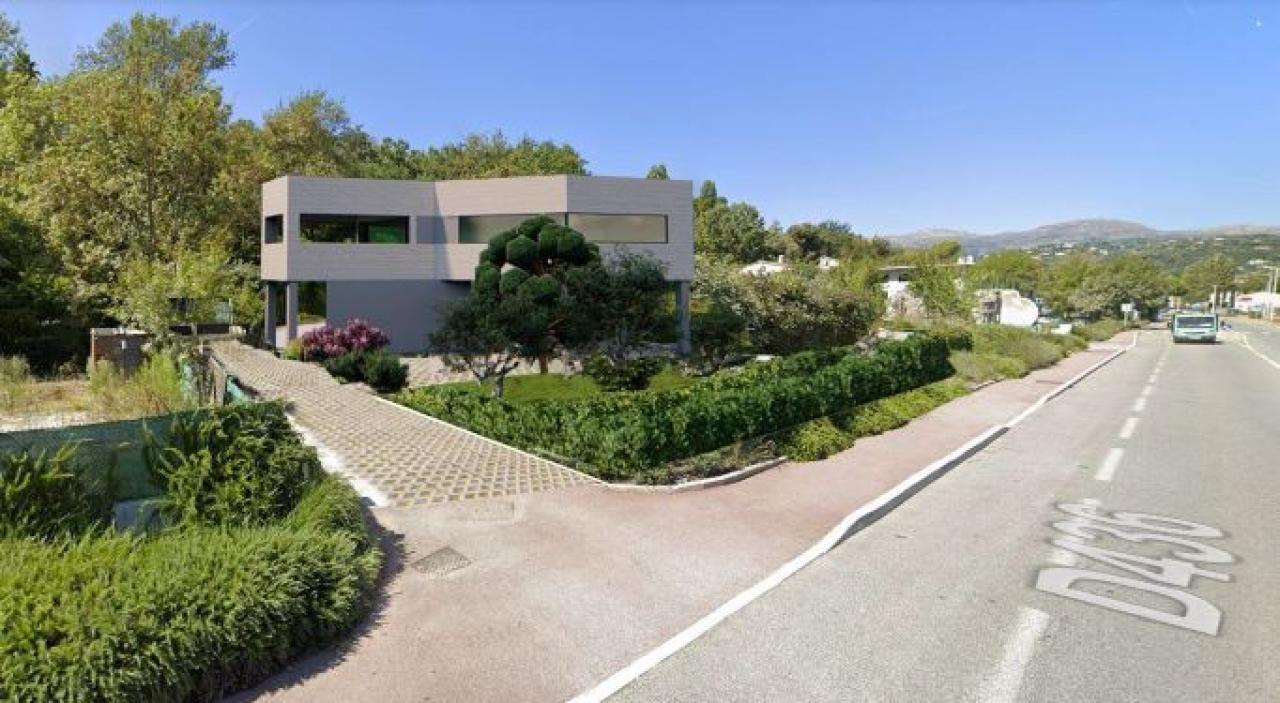 Location commerce La Colle-sur-Loup Alpes-Maritimes OLCOM2424681
