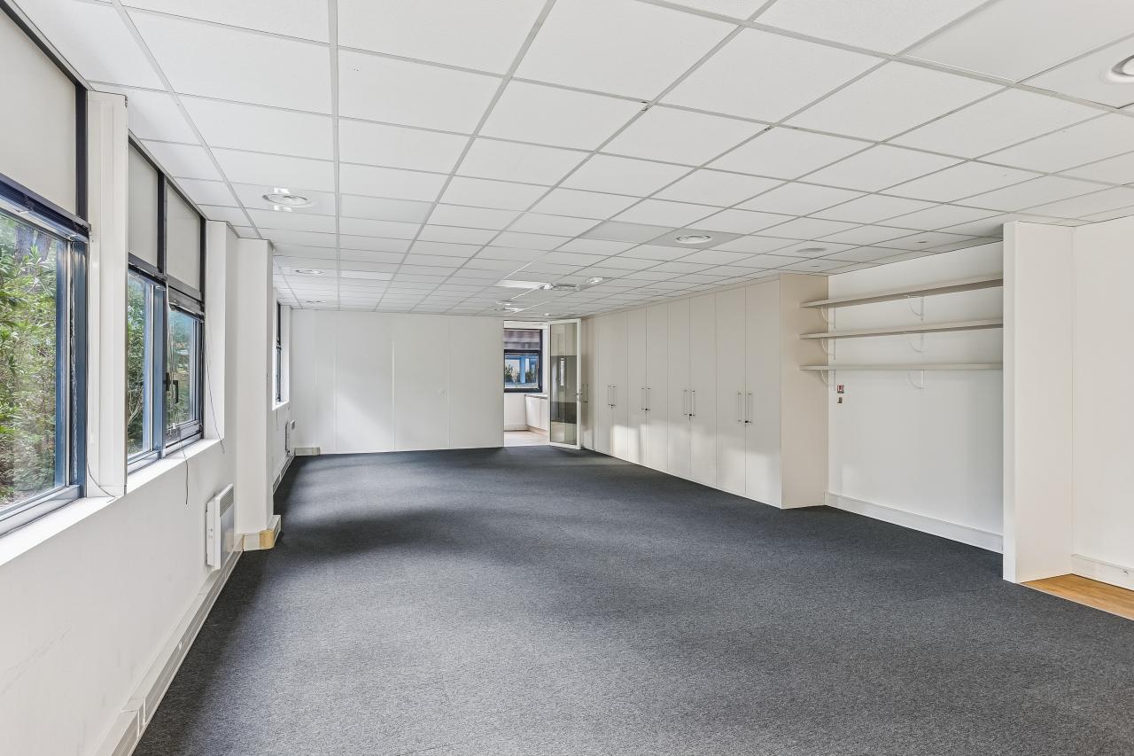 Location bureau Aix-en-Provence Bouches-du-Rhône OLBUR2115127 9