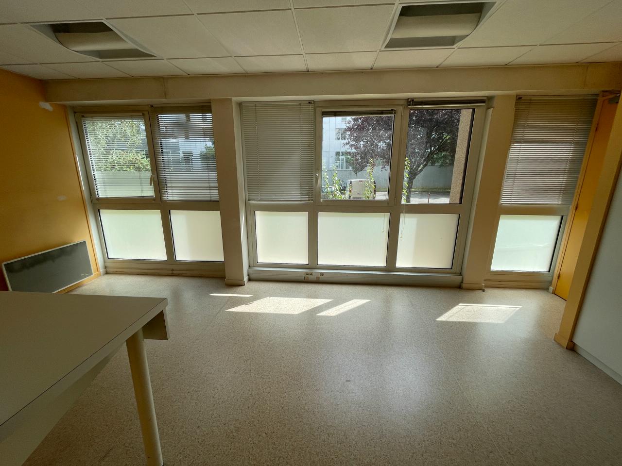 Location bureau Rennes Ille-et-Vilaine OLBUR2536943 1