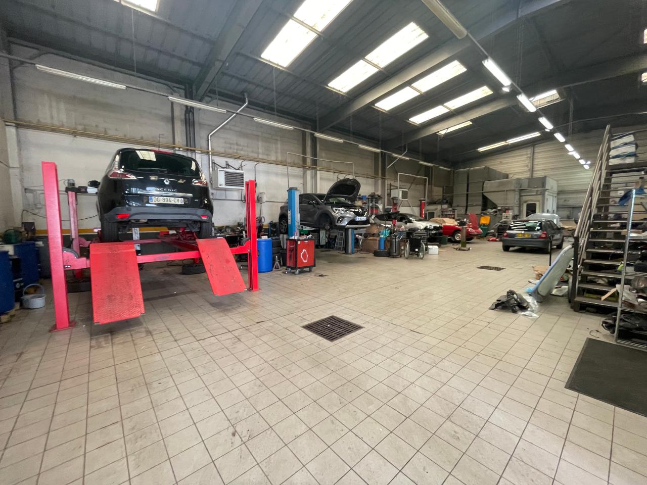 Vente local d'activité Guyancourt Yvelines OVACT2425395 8