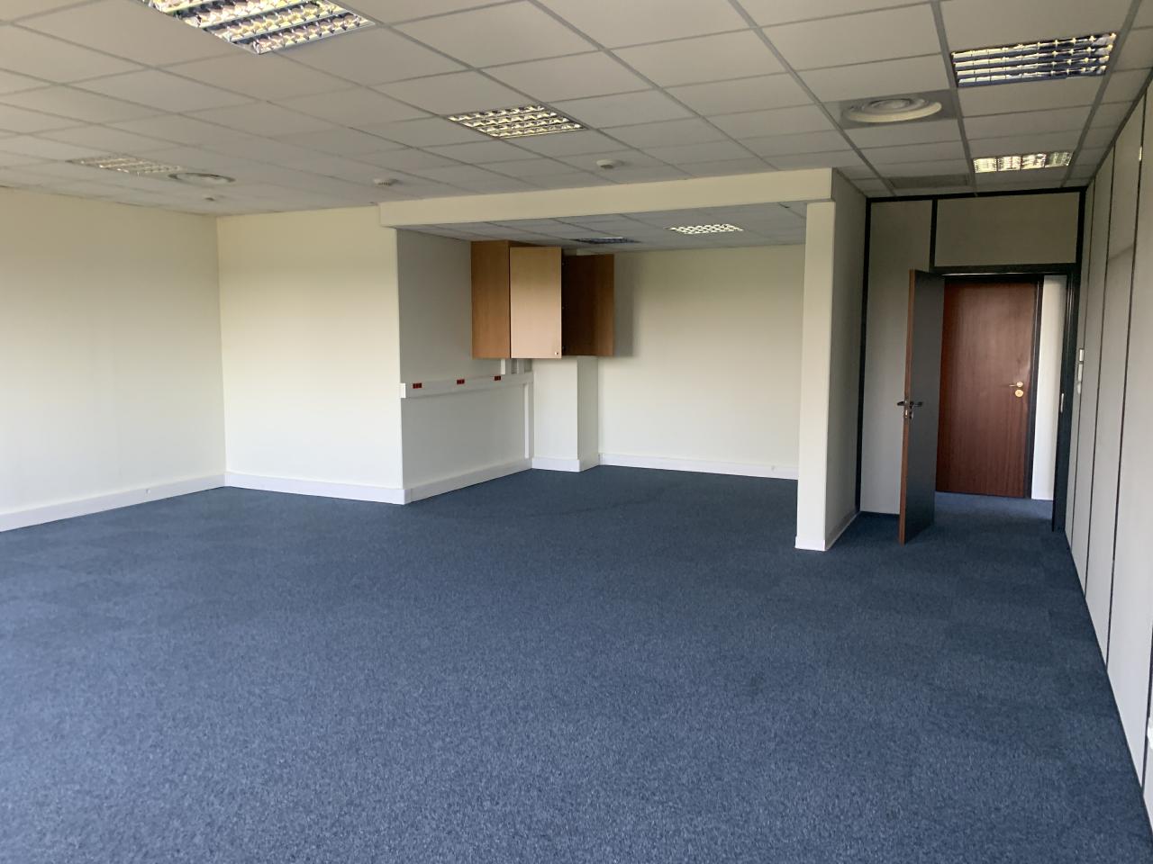 Location bureau Niederhausbergen Bas-Rhin OLBUR2110762 10