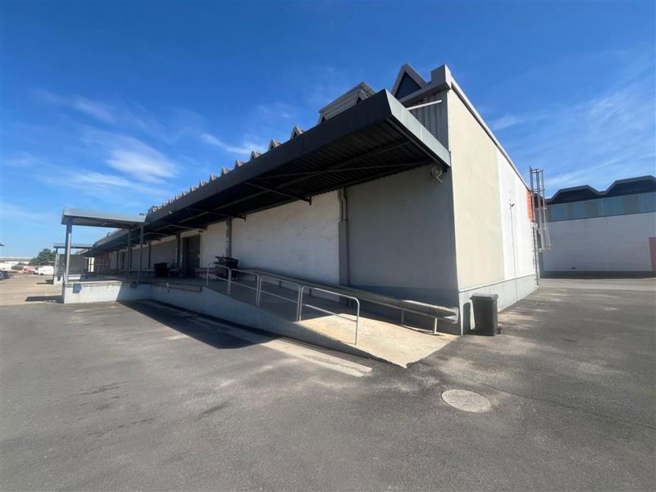 Location local d'activité Vendargues Hérault OLACT2426066 13