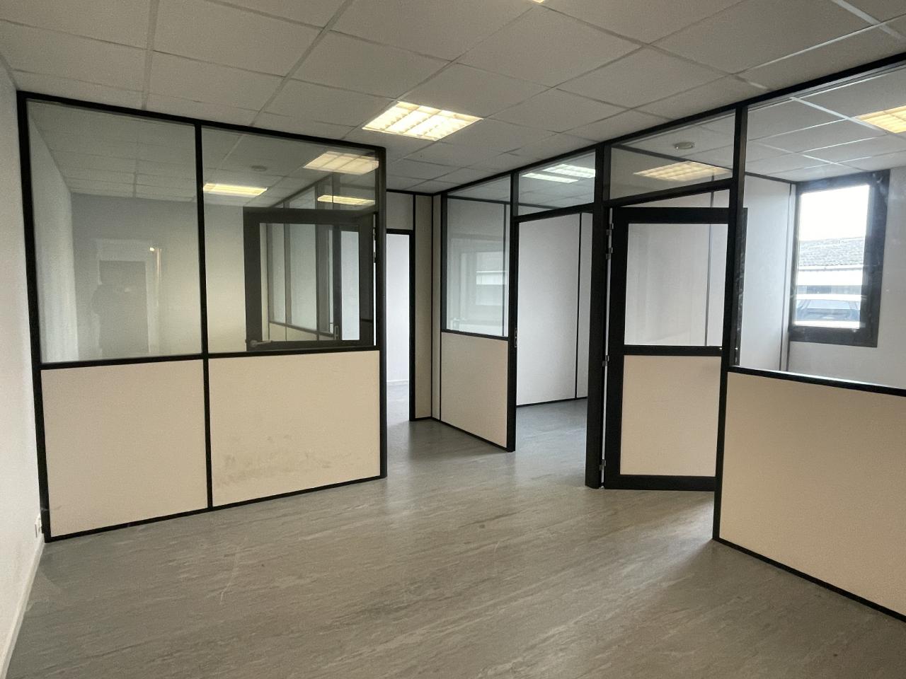 Location bureau Cesson-Sévigné Ille-et-Vilaine OLBUR2204121 13