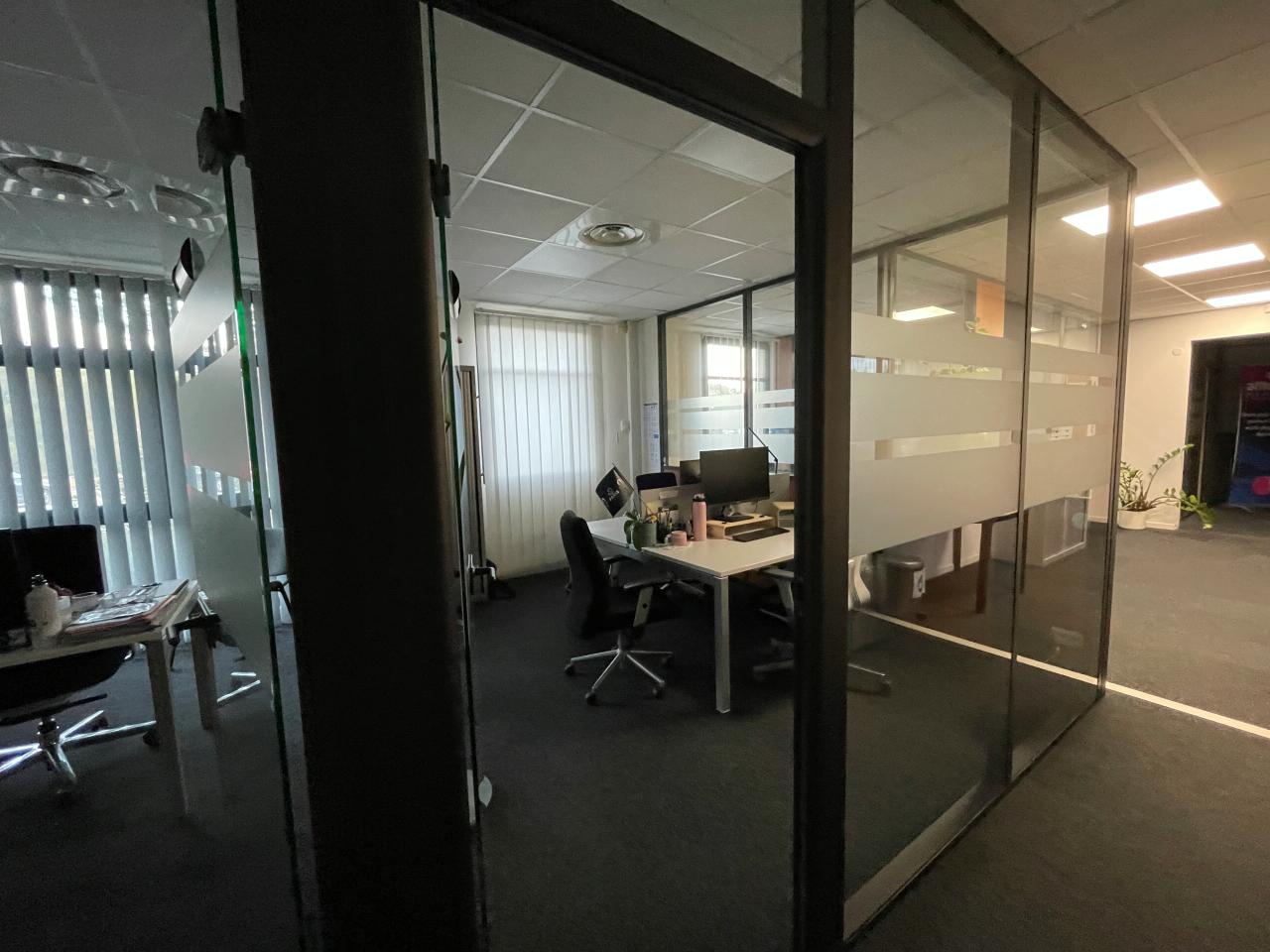 Location bureau Aix-en-Provence Bouches-du-Rhône OLBUR2428083 6