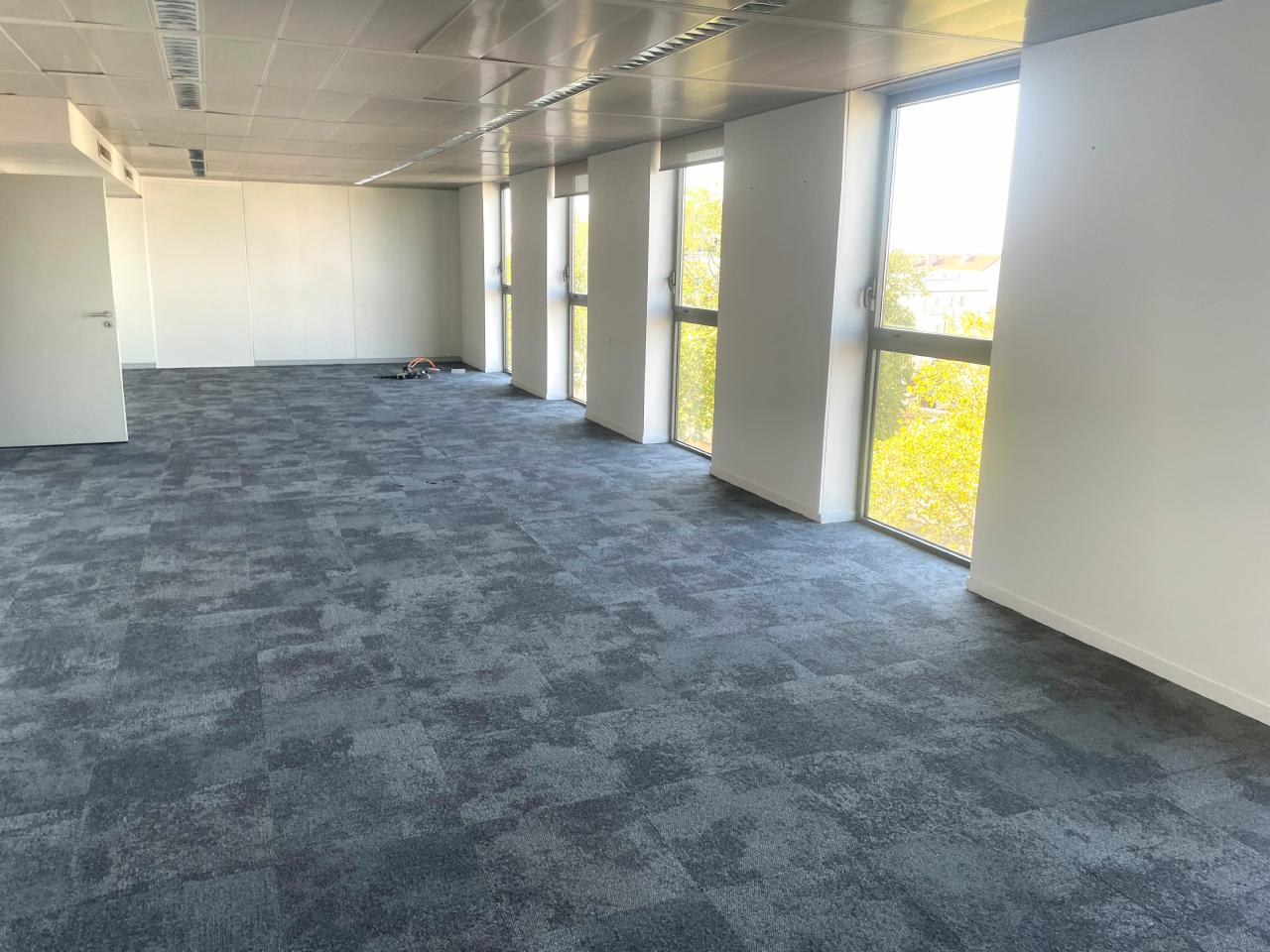 Vente bureau Rueil-Malmaison Hauts-de-Seine OVBUR2317450 2