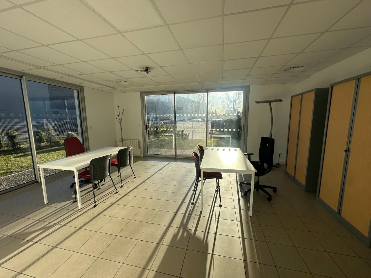 Location local d'activité Tours Indre-et-Loire OLACT2640119 12