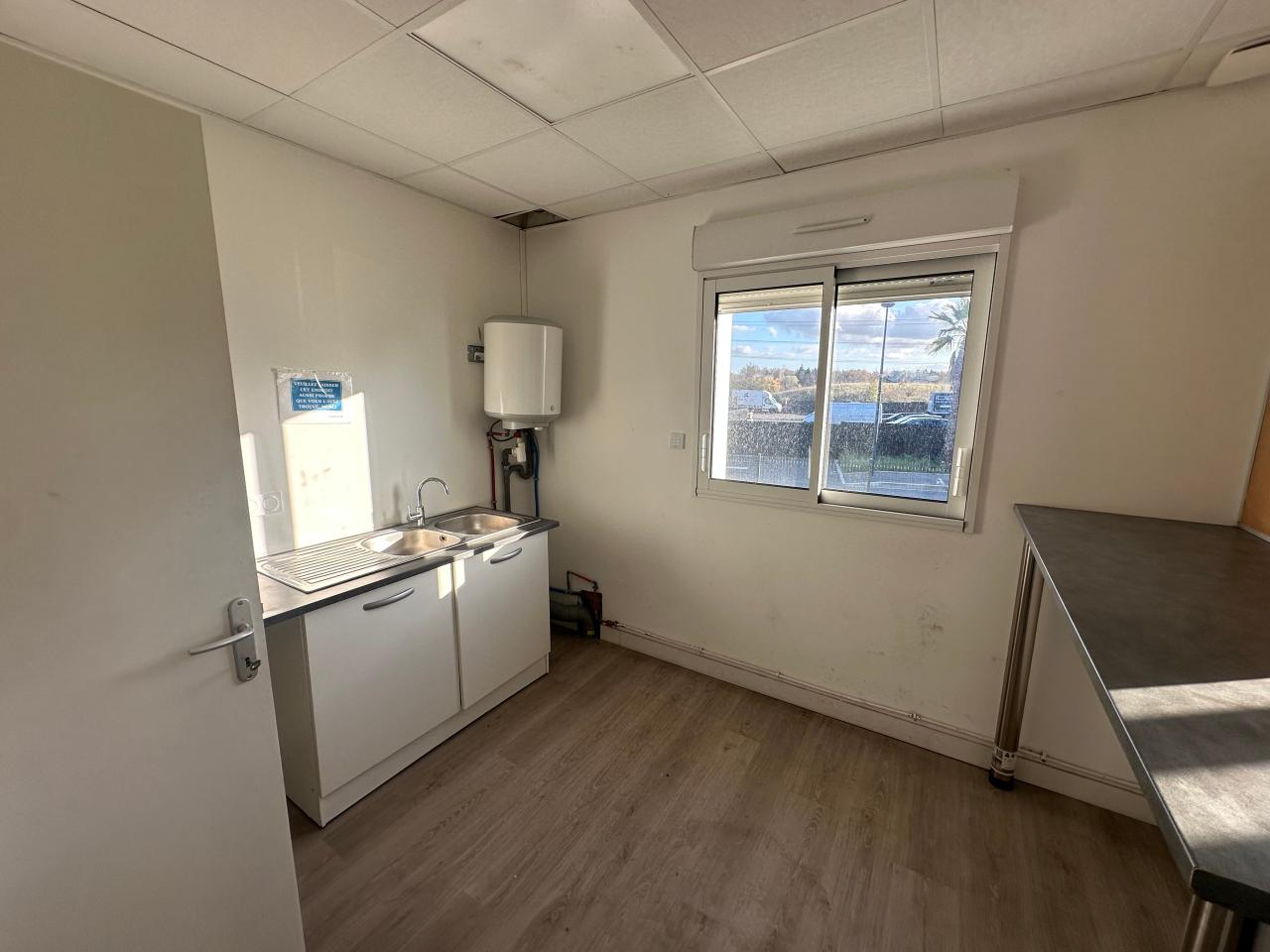 Location local d'activité Chambray-lès-Tours Indre-et-Loire OLACT2537152 7