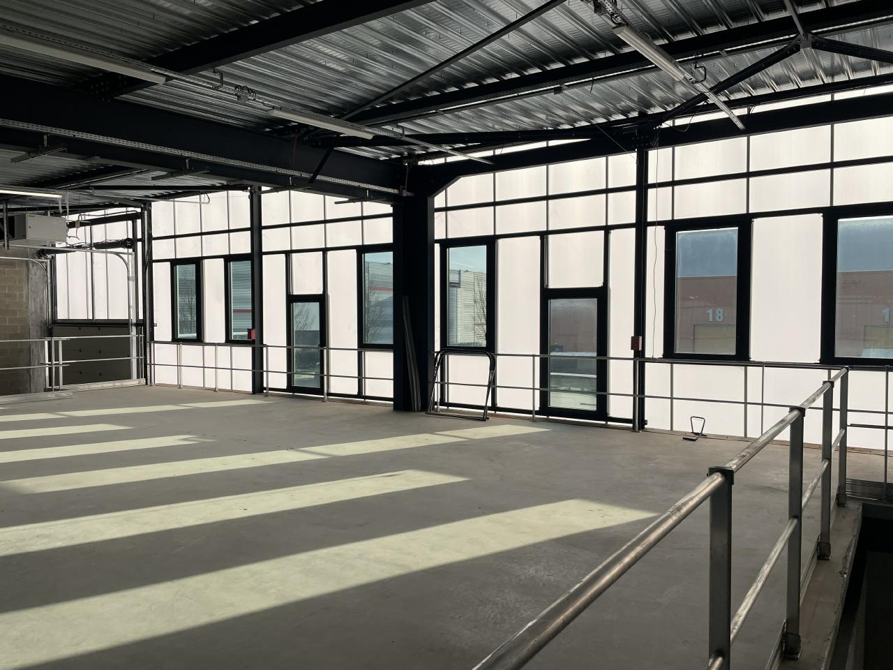 Location local d'activité Le Coudray-Montceaux Essonne OLACT2419459 5