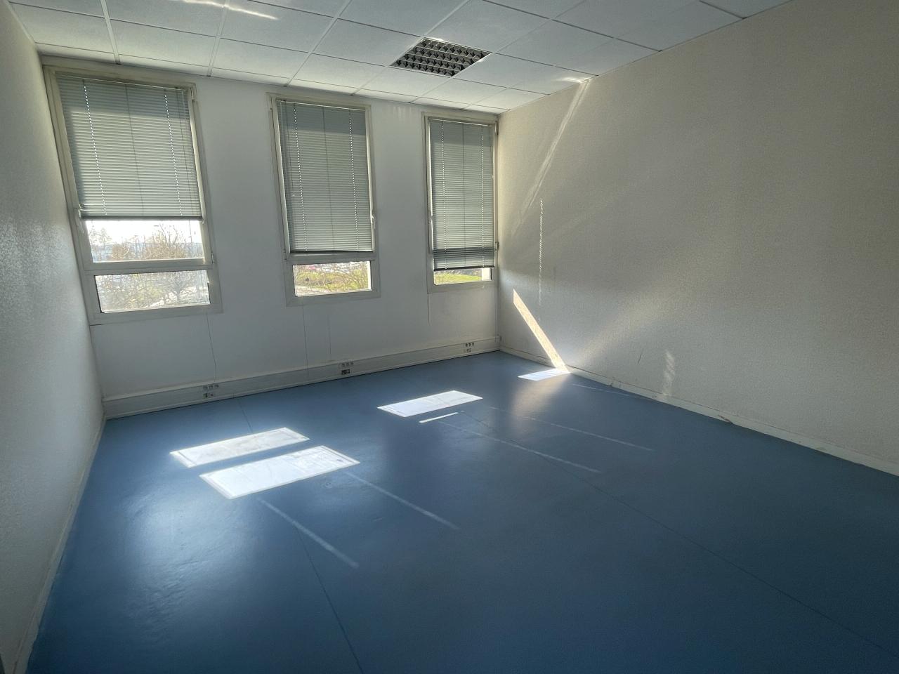 Location bureau Rennes Ille-et-Vilaine OLBUR2315161 4