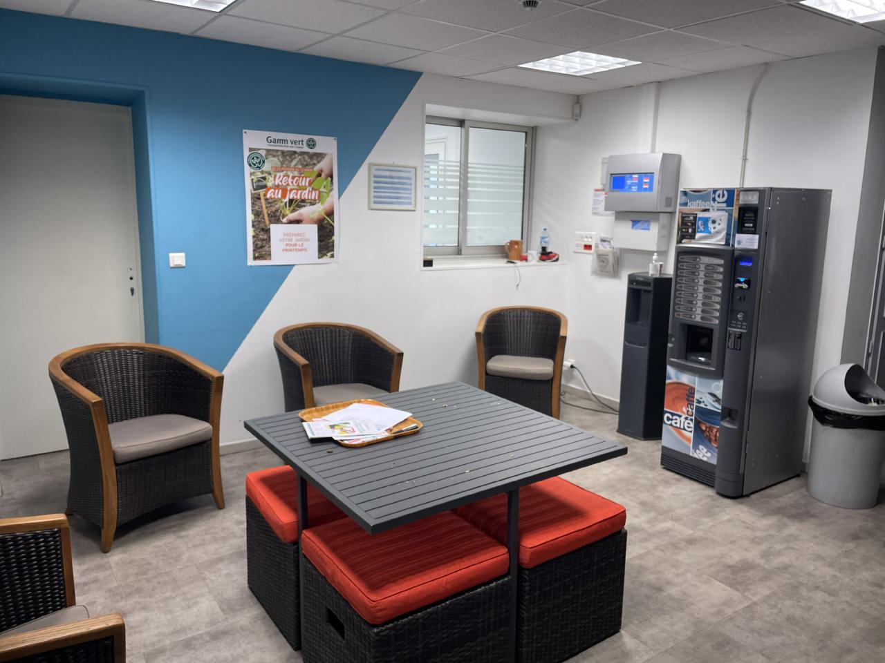 Vente entrepôt classe c Fontcouverte Charente-Maritime OVLOG2202580 4