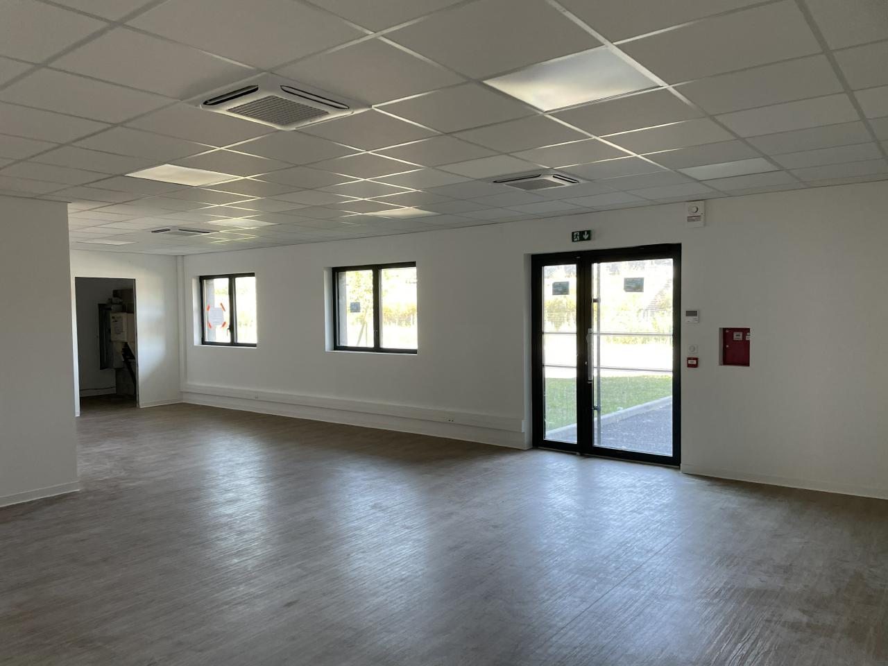Location local d'activité Ambarès-et-Lagrave Gironde OLACT2641349 12