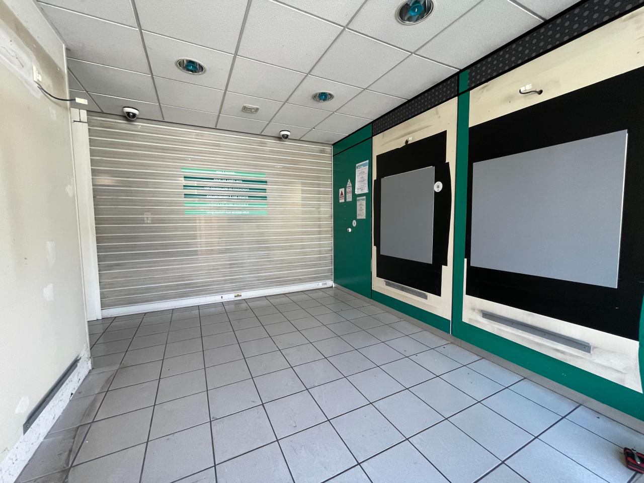 Vente commerce Buc Yvelines OVCOM2537290 5