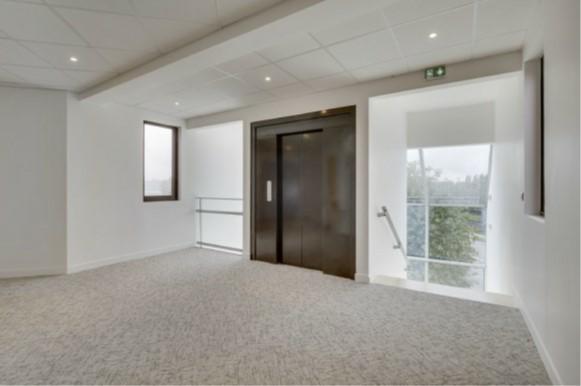 Location bureau Montigny-le-Bretonneux Yvelines OLBUR2103890 8