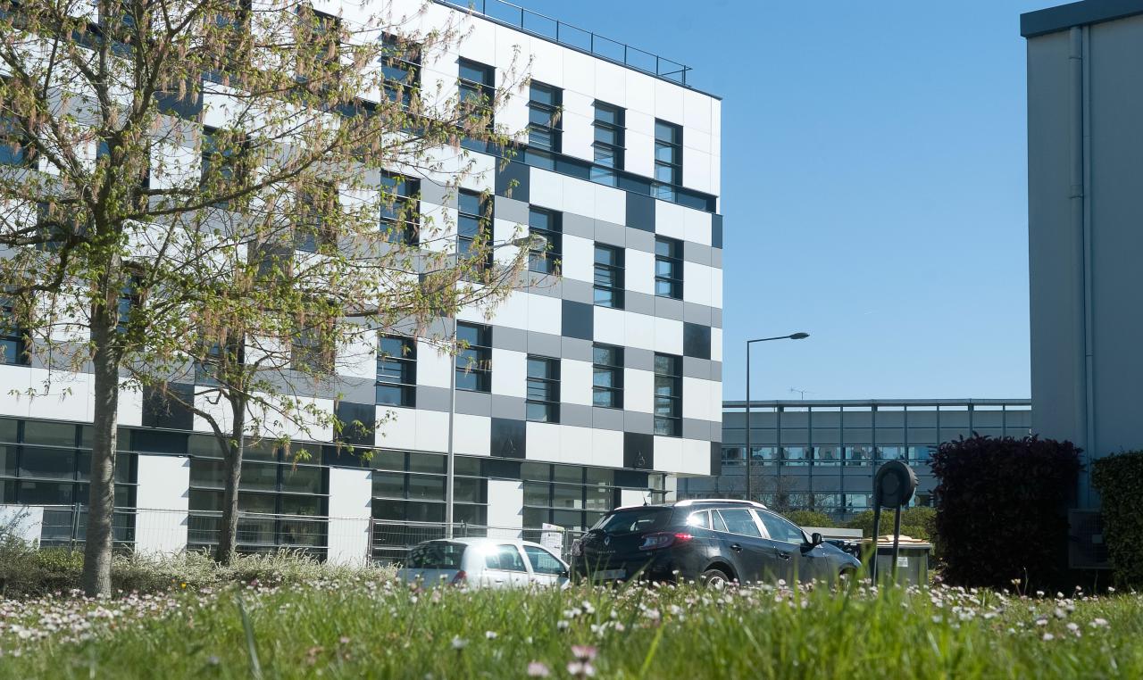 Location bureau Tours Indre-et-Loire OLBUR2421952 23