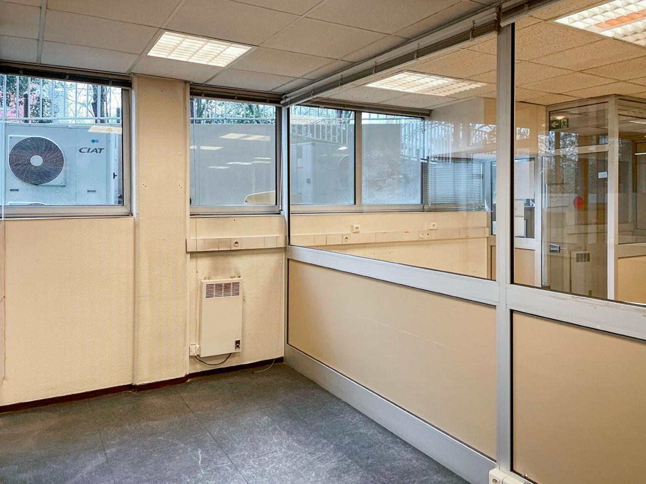 Vente bureau Charenton-le-Pont Val-de-Marne OVBUR2310955 7