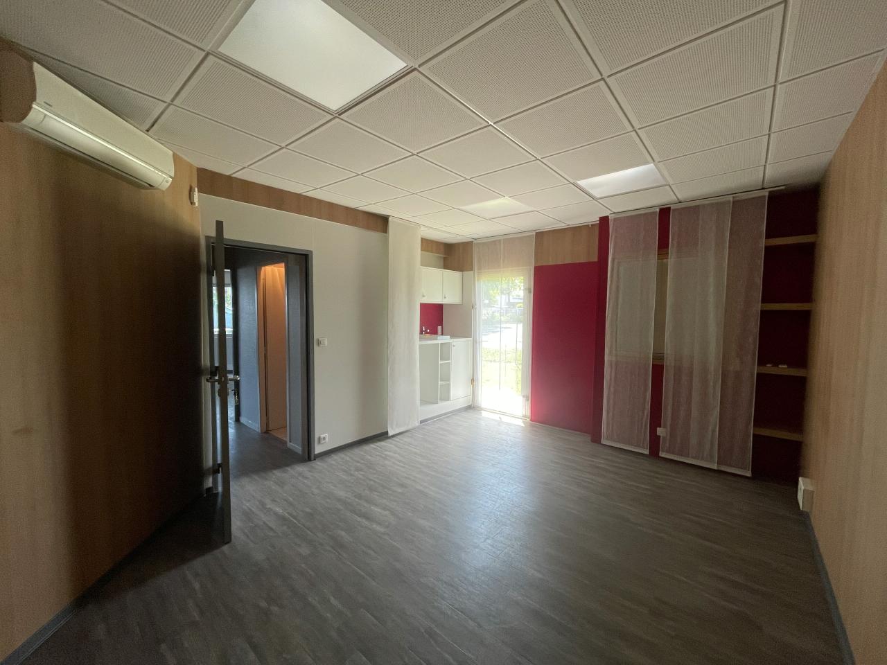 Location local d'activité Gradignan Gironde OLACT2532044 9