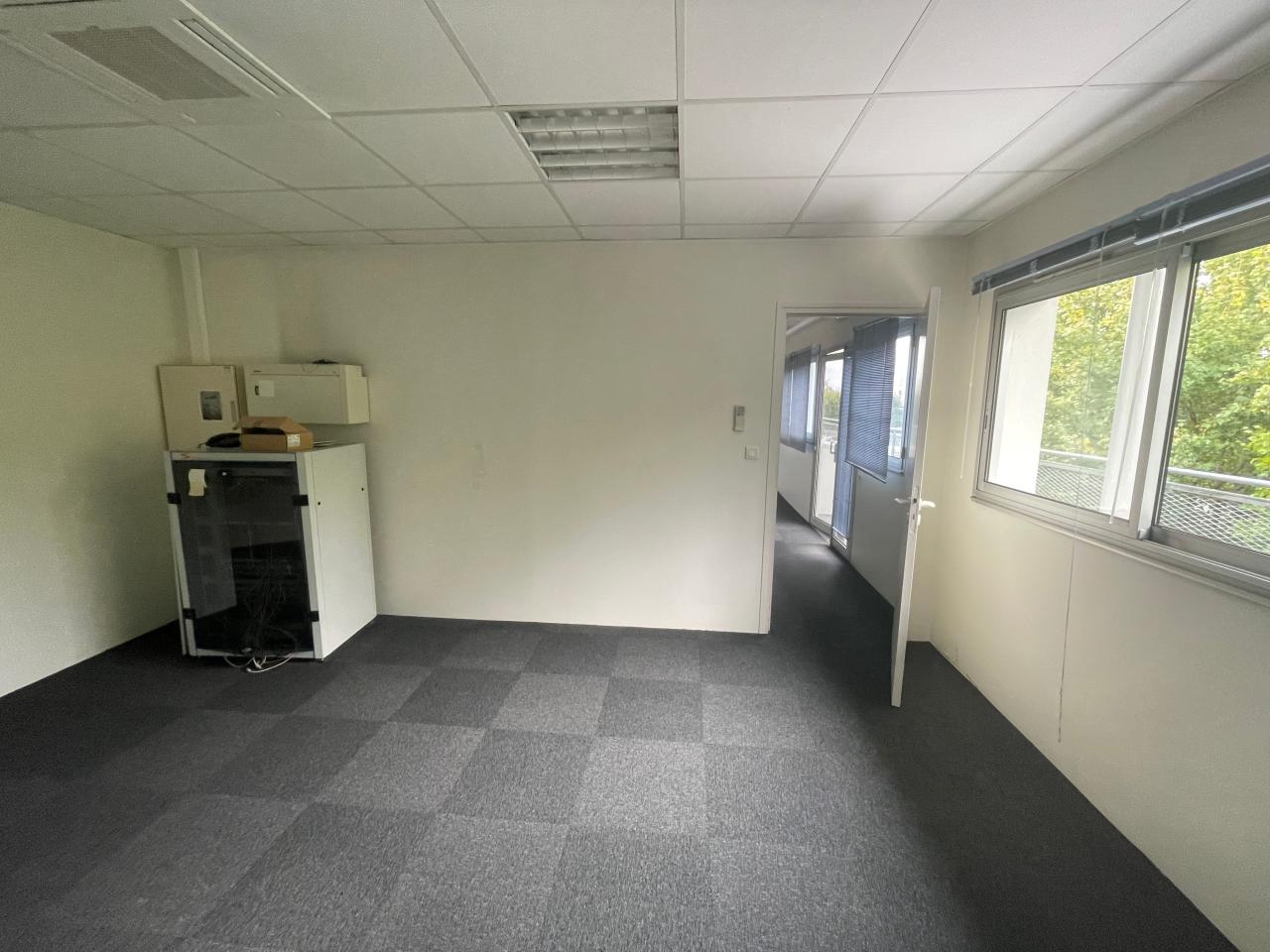 Location bureau Tours Indre-et-Loire OLBUR2318227 10