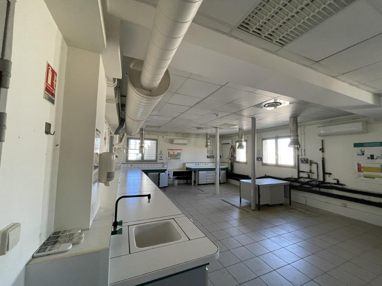 Vente local d'activité Châteauneuf-les-Martigues Bouches-du-Rhône OVACT2422576 8