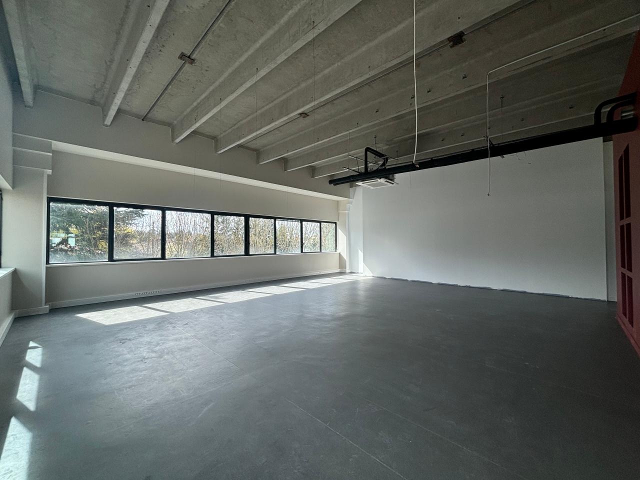 Location bureau Champagne-au-Mont-d'Or Rhône OLBUR2640592 3