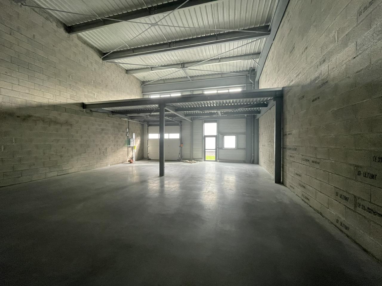 Vente local d'activité La-Chapelle-sur-Erdre Loire-Atlantique OVACT2201187 2