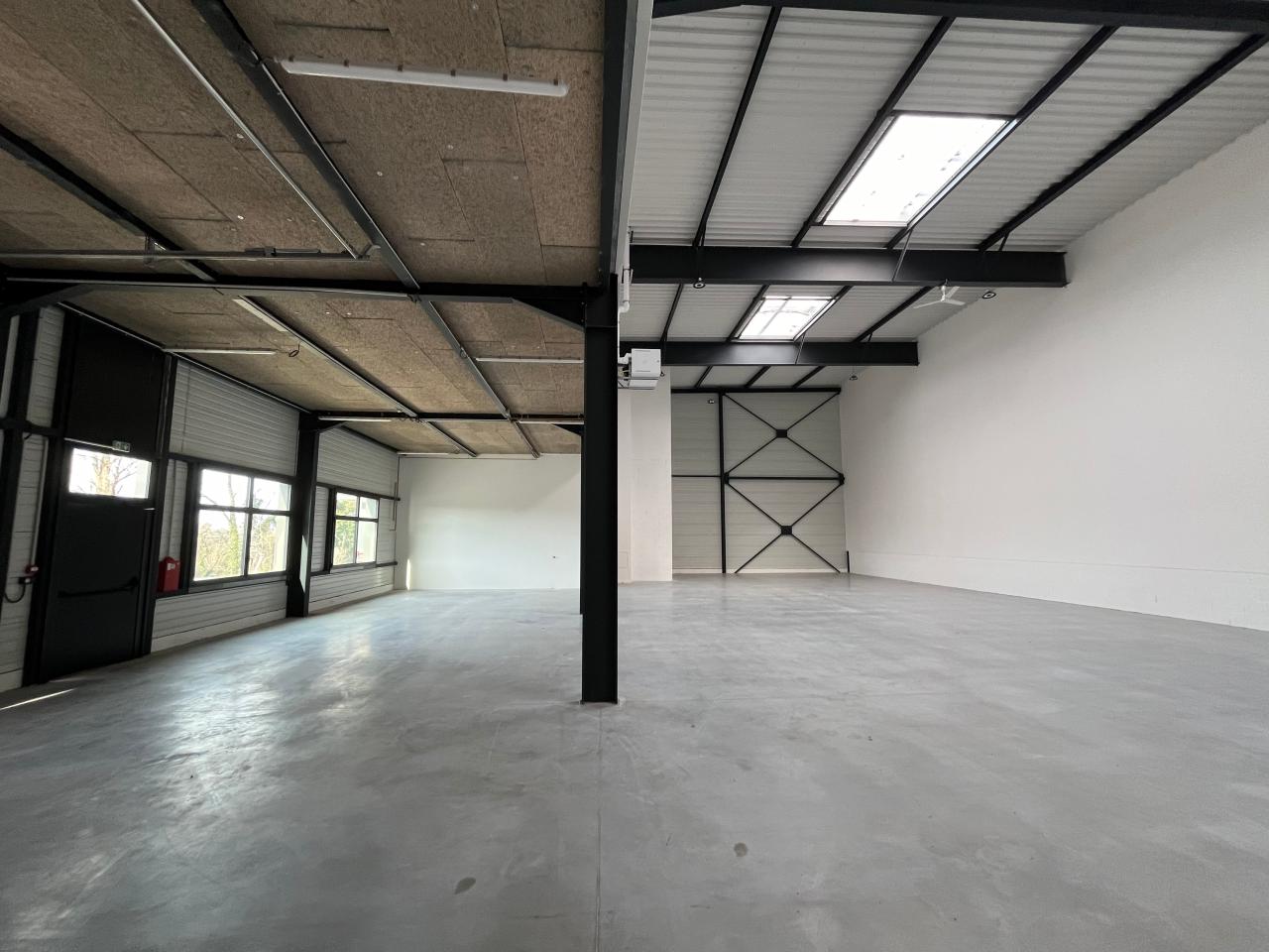 Location local d'activité Saint-Priest Rhône OLACT2309273 9