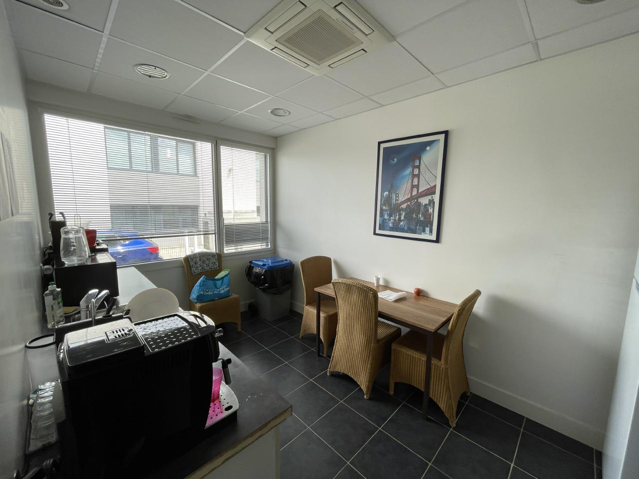 Vente bureau Challes-les-Eaux Savoie OVBUR2422142 7