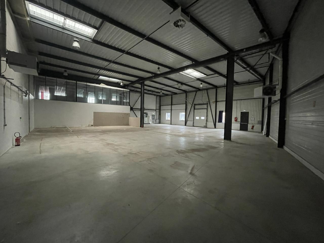 Location local d'activité La Courneuve Seine-Saint-Denis OLACT2204399 1