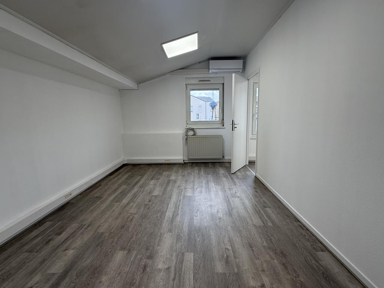 Location bureau Ban-Saint-Martin Moselle OLBUR2639331 4