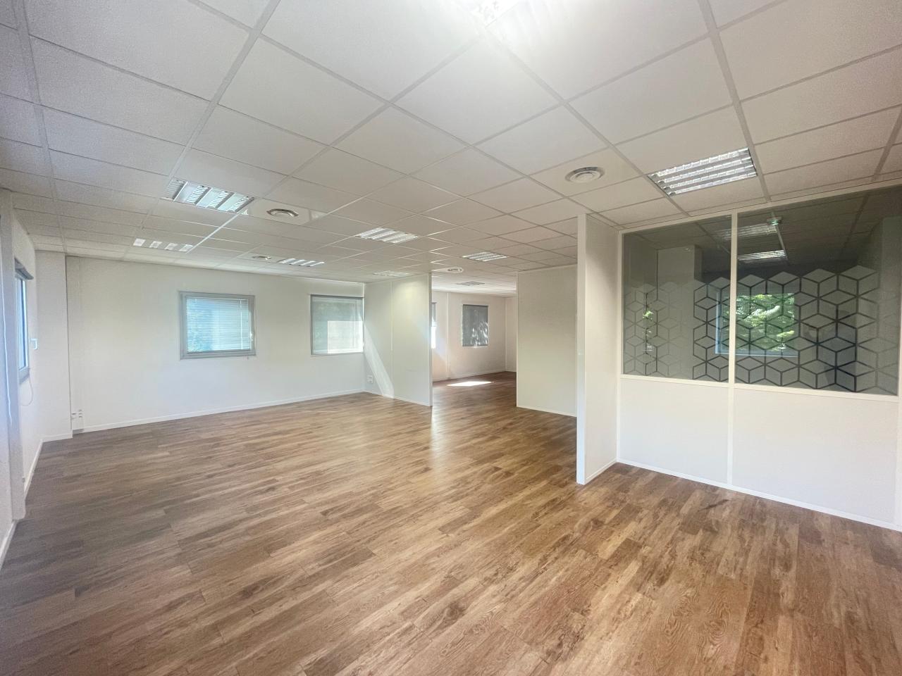 Location bureau Pessac Gironde OLBUR2426837 8
