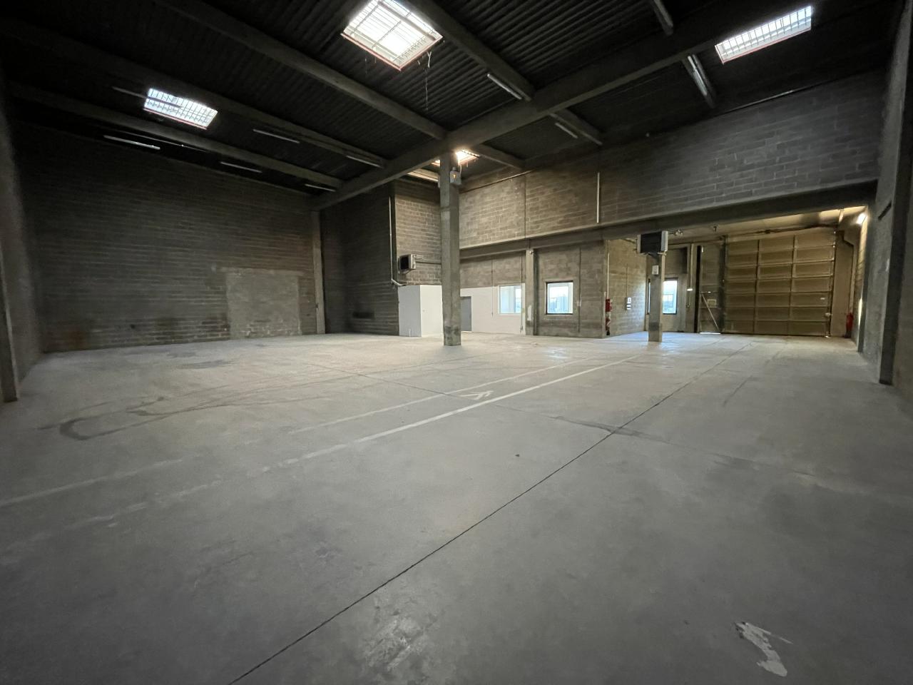 Vente local d'activité Saint-Quentin-Fallavier Isère OVACT2311149 9