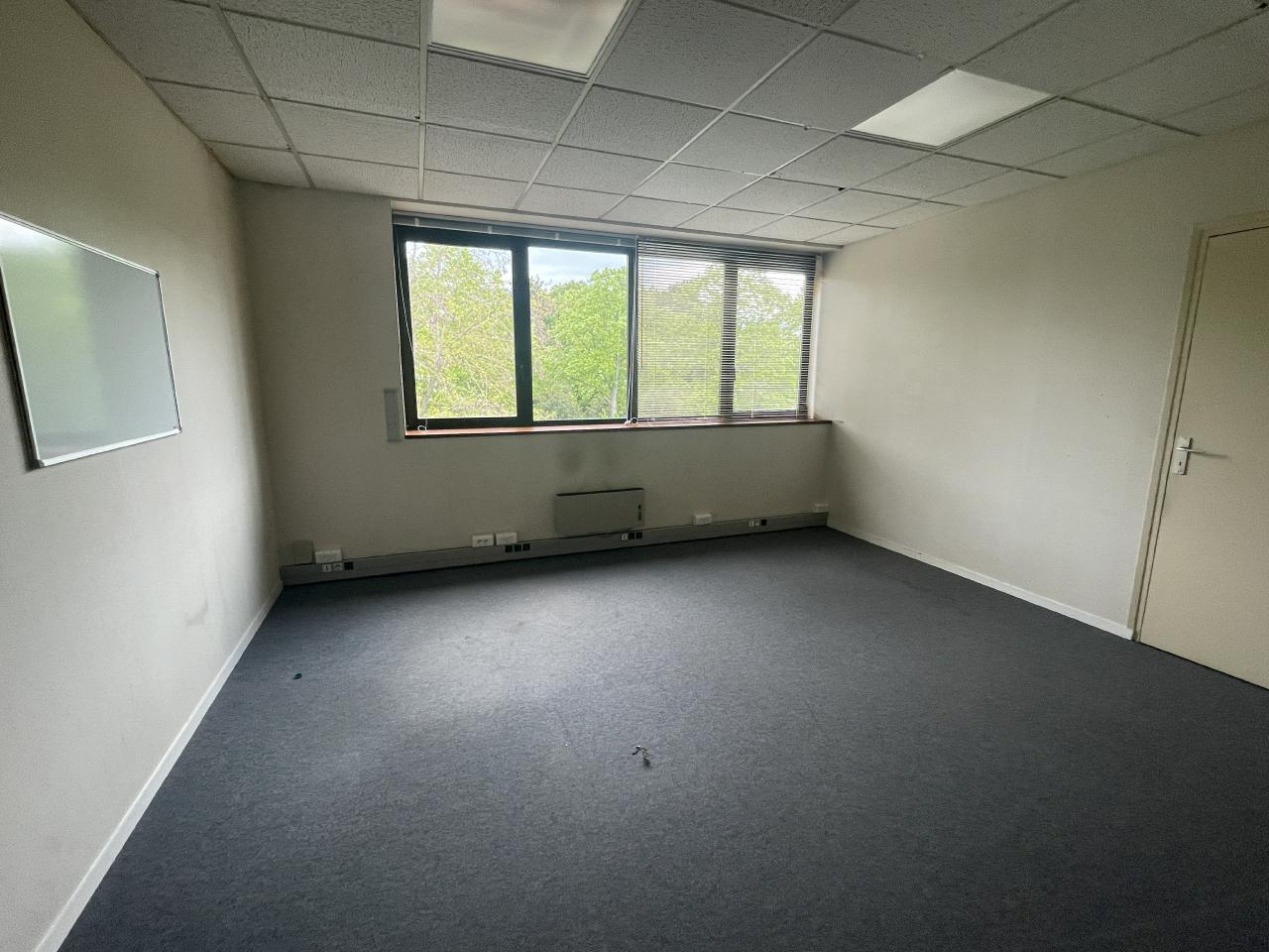 Location bureau Rennes Ille-et-Vilaine OLBUR2311610 7