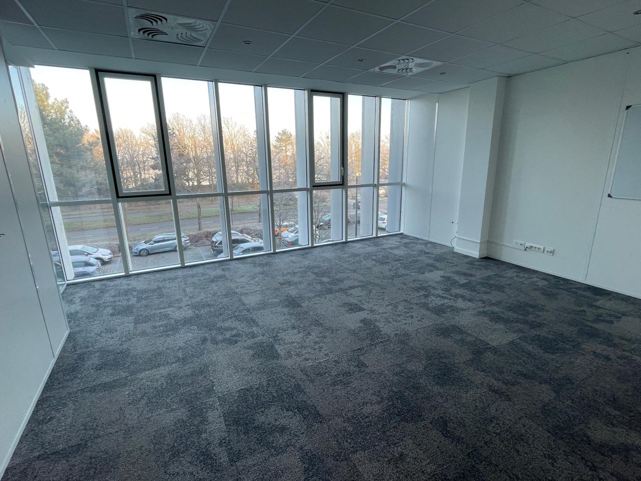 Location bureau Rennes Ille-et-Vilaine OLBUR2426528 7