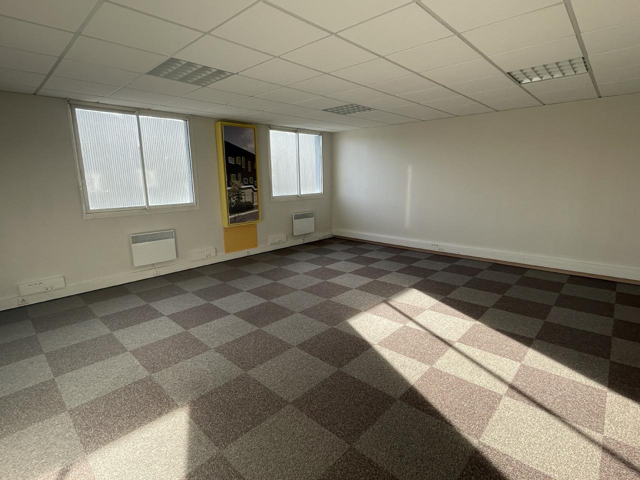 Location bureau Chantepie Ille-et-Vilaine OLBUR2112789 3