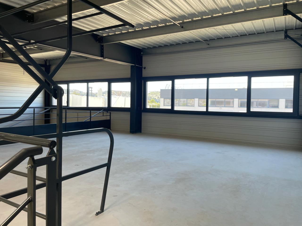 Location local d'activité Gignac-la-Nerthe Bouches-du-Rhône OLACT2530393 9