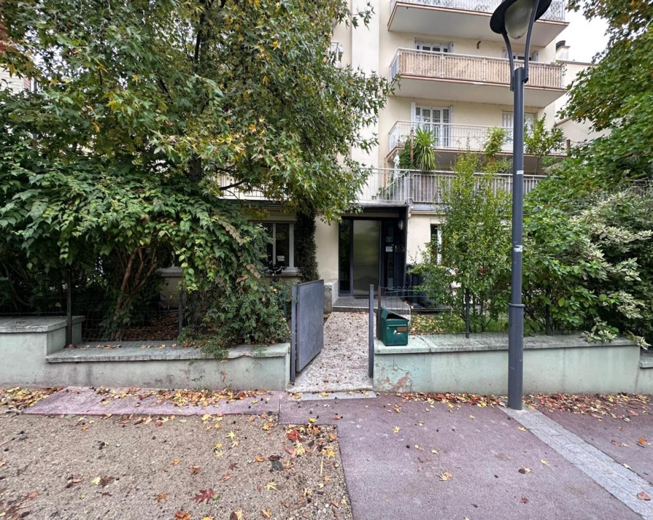 Vente bureau Issy-les-Moulineaux Hauts-de-Seine OVBUR2535411 1