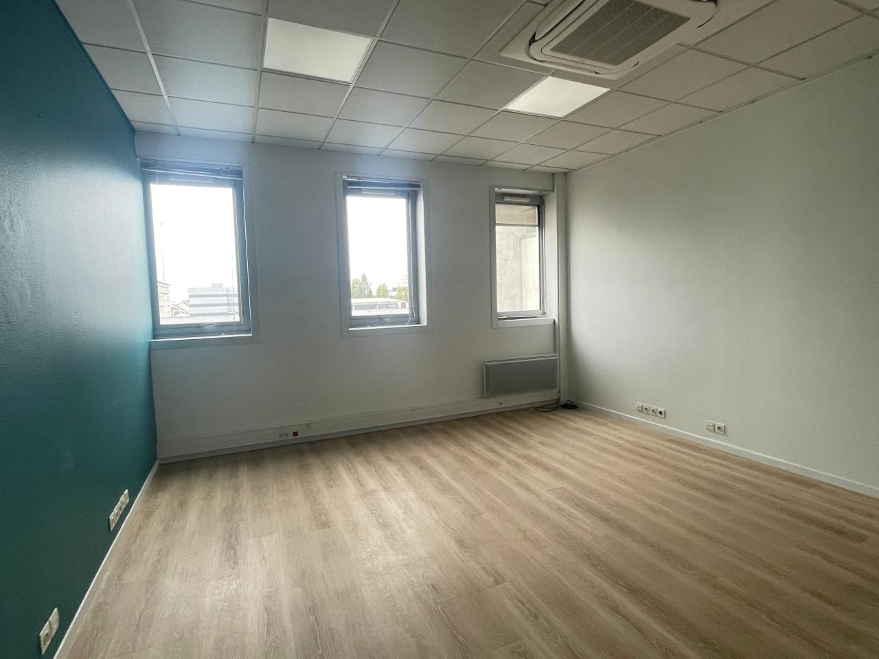 Location bureau Rennes Ille-et-Vilaine OLBUR2530152 4