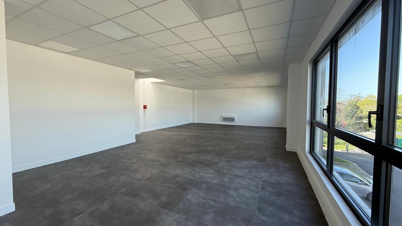 Location local d'activité Aubergenville Yvelines OLACT2640770 8