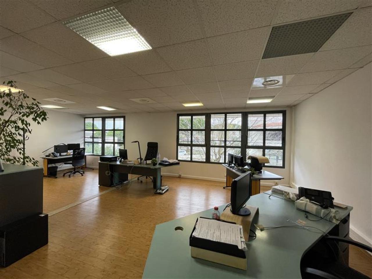 Location bureau Montpellier Hérault OLBUR2534767 3