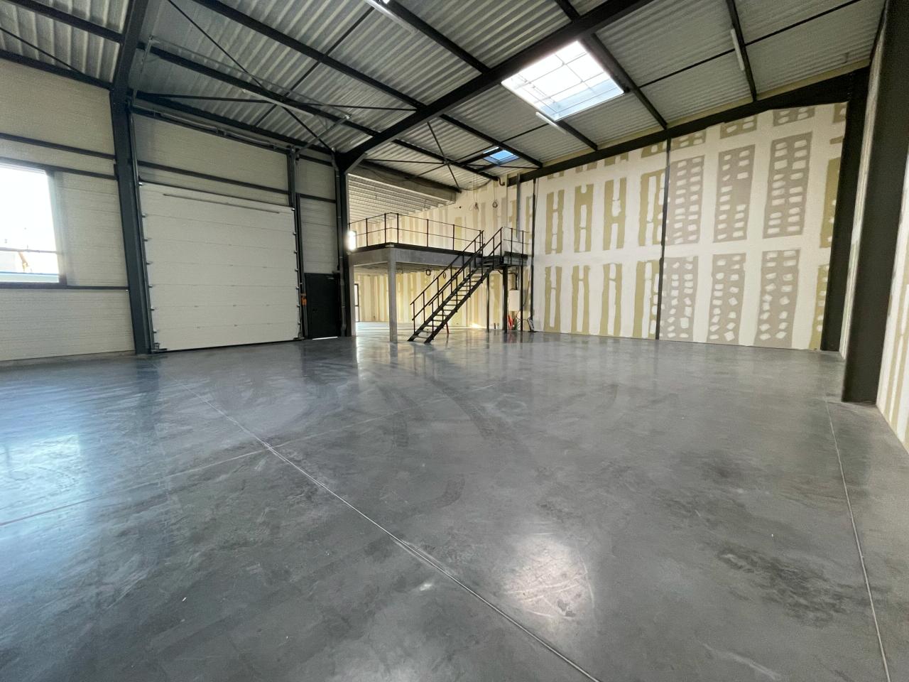 Location local d'activité Décines-Charpieu Rhône OLACT2528981 8