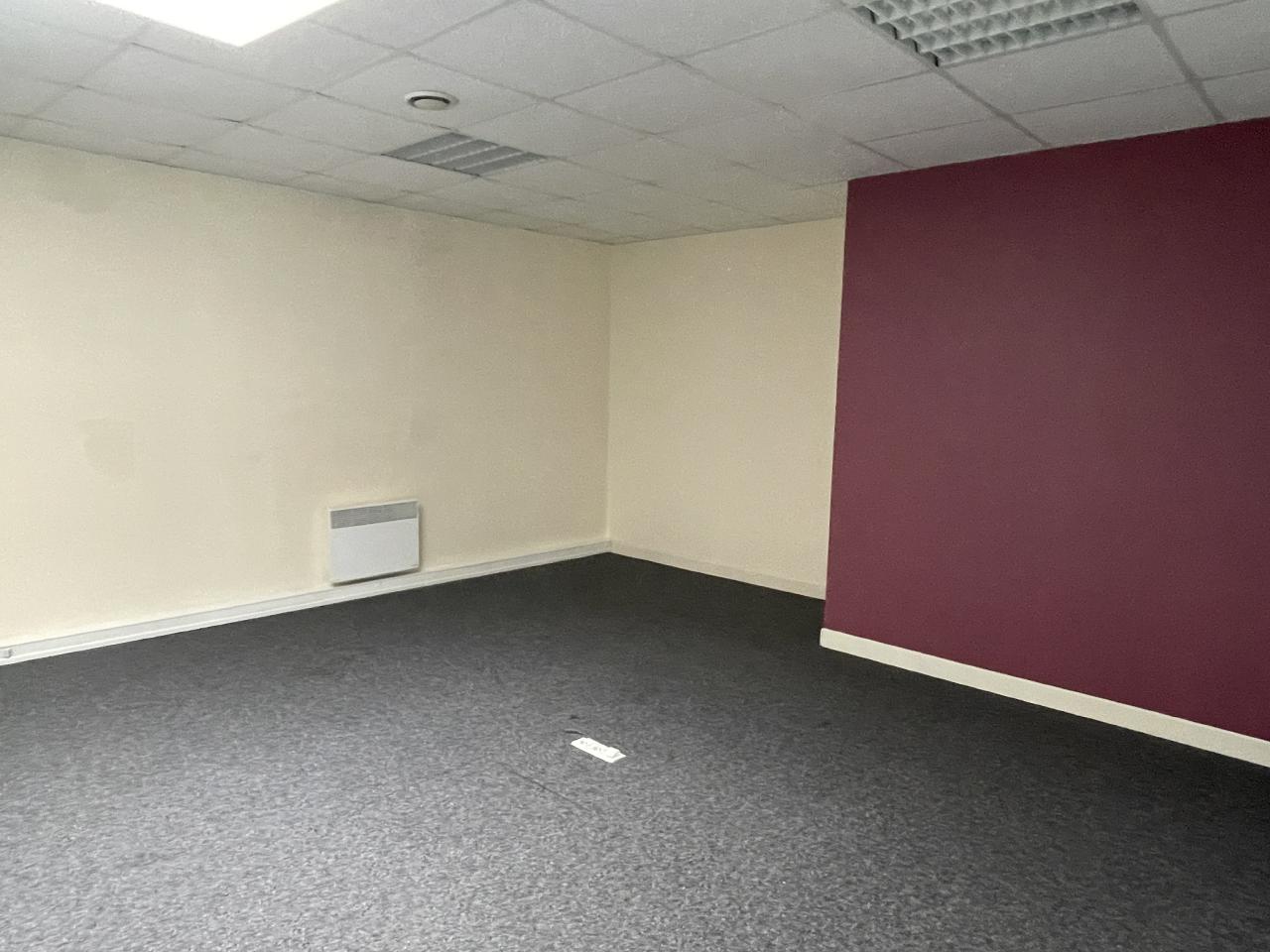 Location bureau Montgermont Ille-et-Vilaine OLBUR2112779 3