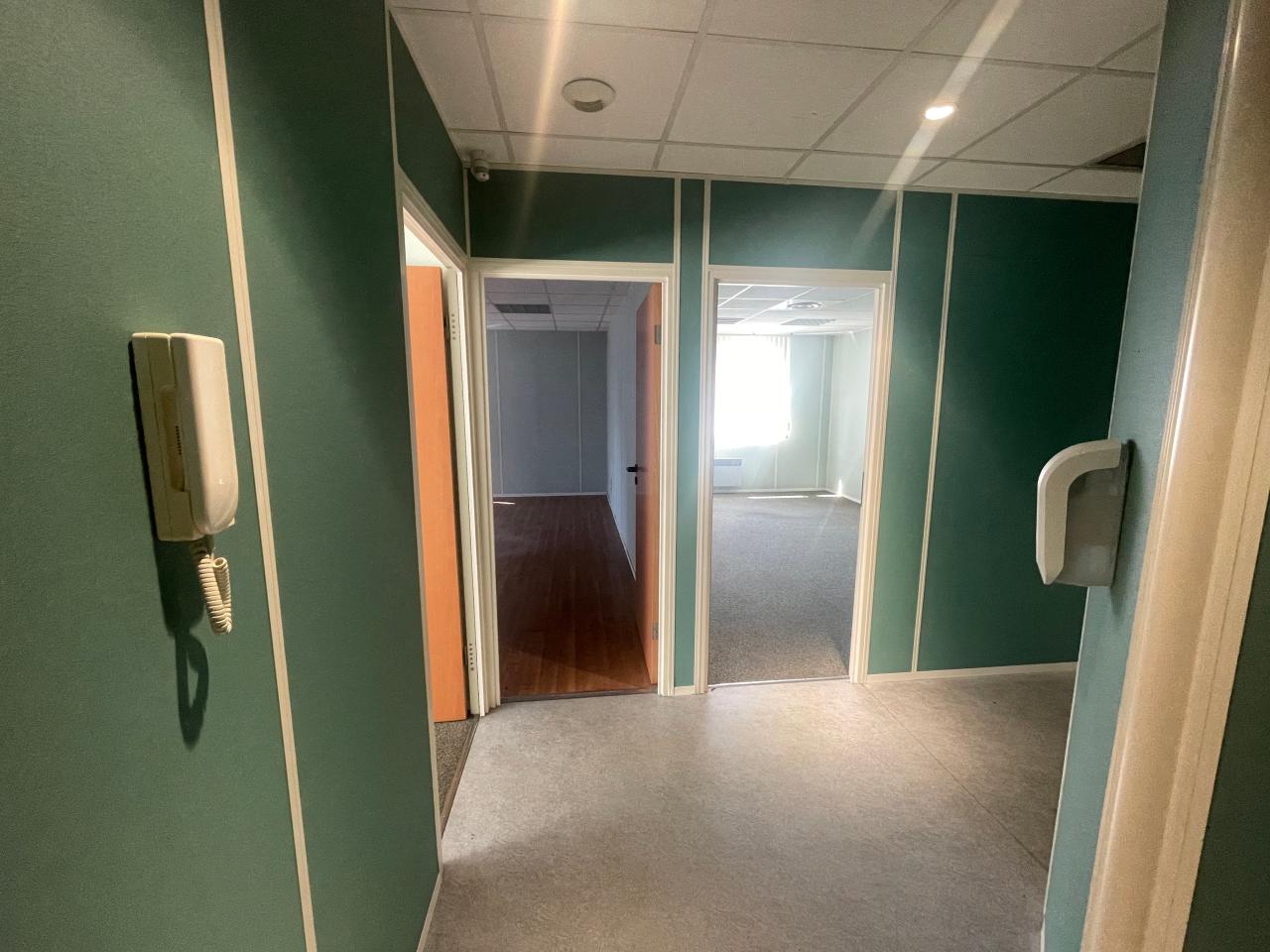 Vente bureau Vandoeuvre-lès-Nancy Meurthe-et-Moselle OVBUR2534667 2