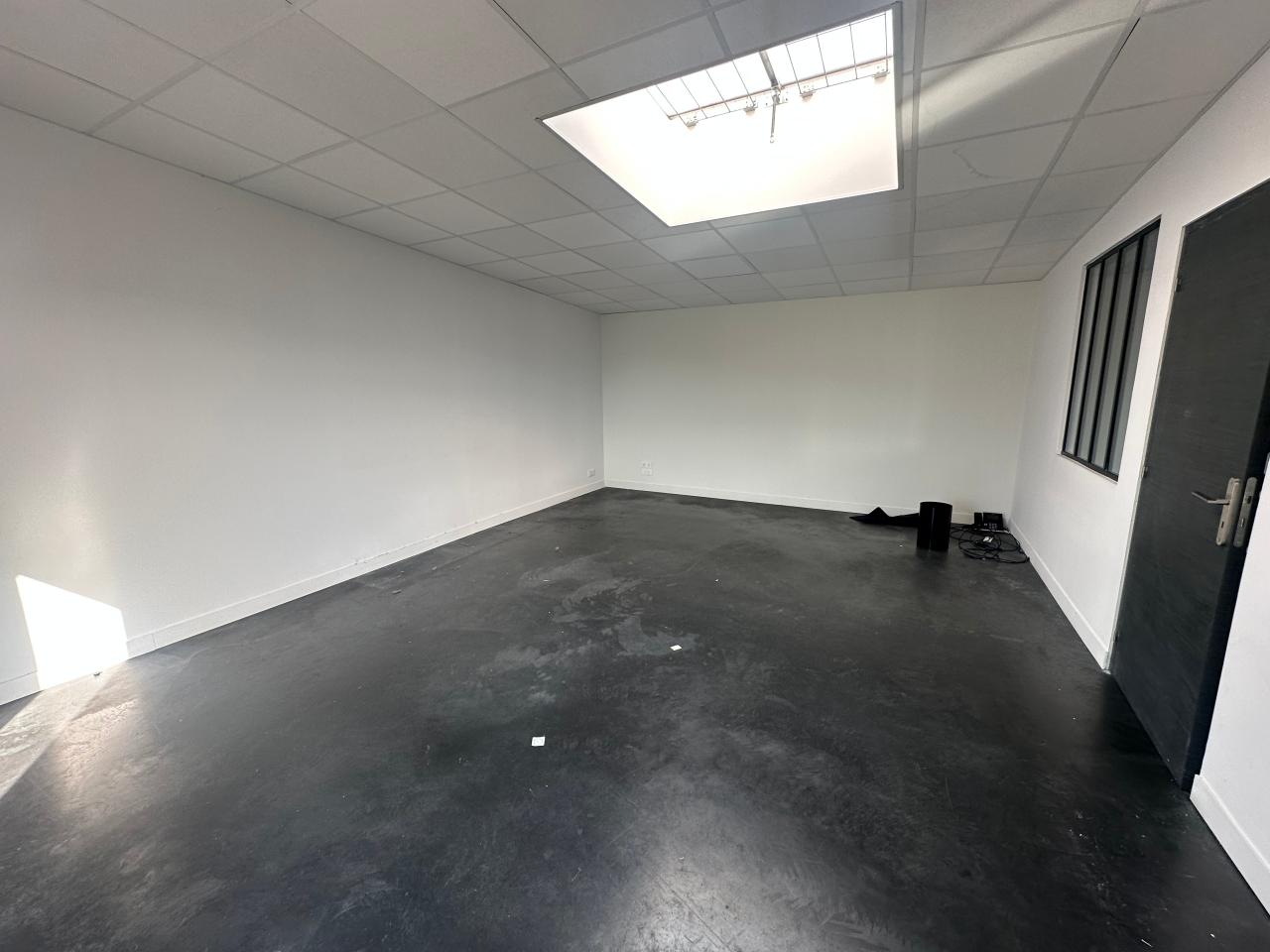 Location local d'activité Saint-Avertin Indre-et-Loire OLACT2641836 1