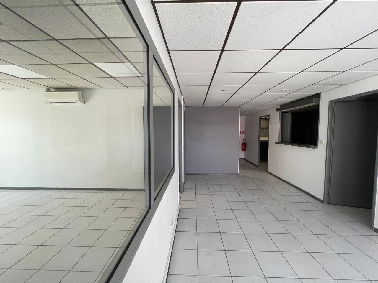 Vente local d'activité Beychac-et-Caillau Gironde OVACT2641803 6