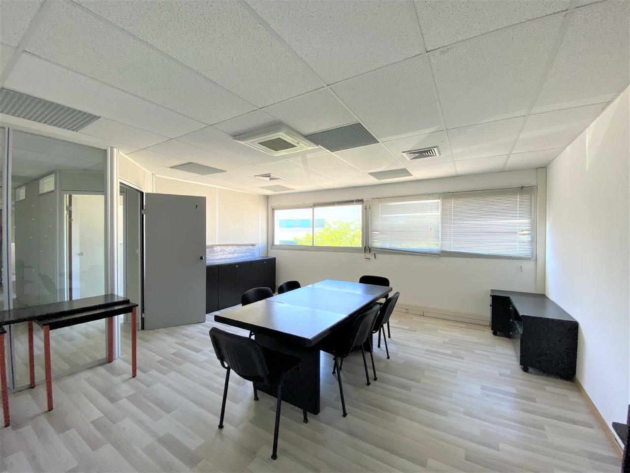 Location bureau Aix-en-Provence Bouches-du-Rhône OLBUR2204252 8