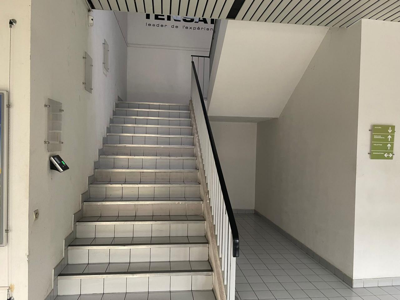 Vente local d'activité Neuilly-Plaisance Seine-Saint-Denis OVACT2536975 5