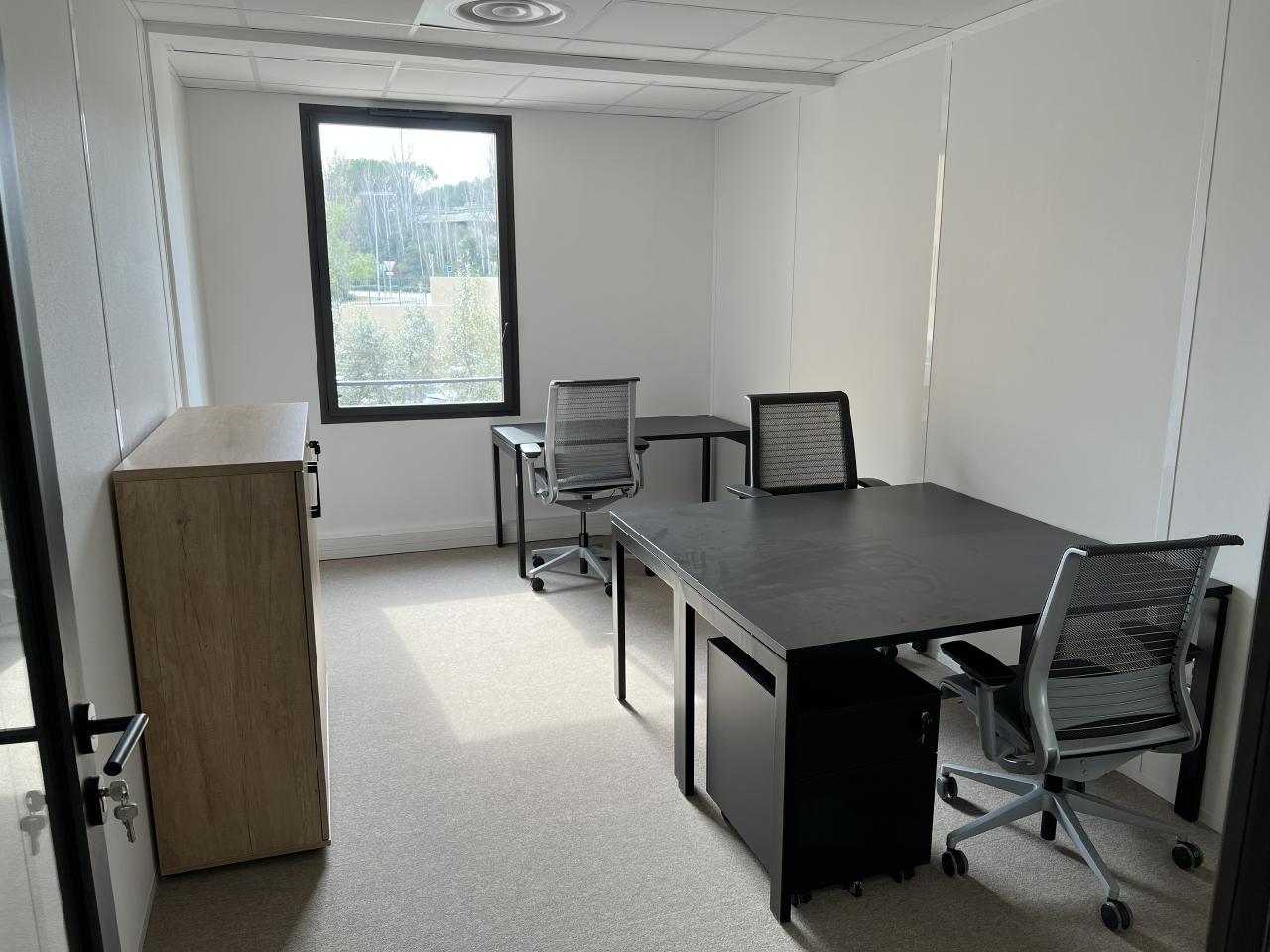 Location coworking Aix-en-Provence Bouches-du-Rhône OLBUR2314355 20