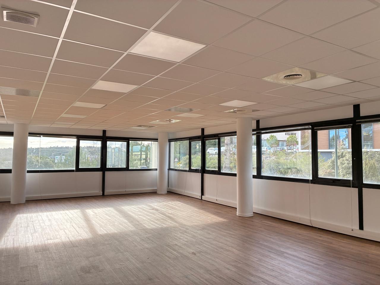 Location bureau Aix-en-Provence Bouches-du-Rhône OLBUR2114976 6