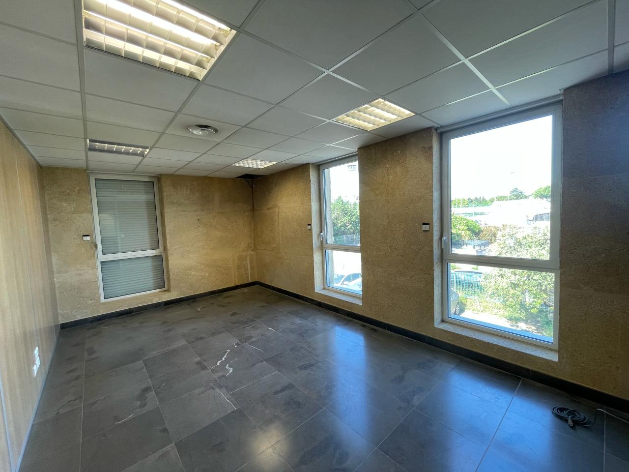 Vente local d'activité Montpellier Hérault OVACT2532440 33