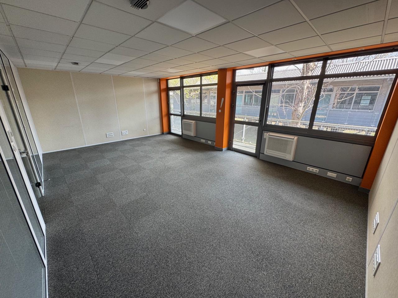 Location bureau Le Bourget-du-Lac Savoie OLBUR2425848 2