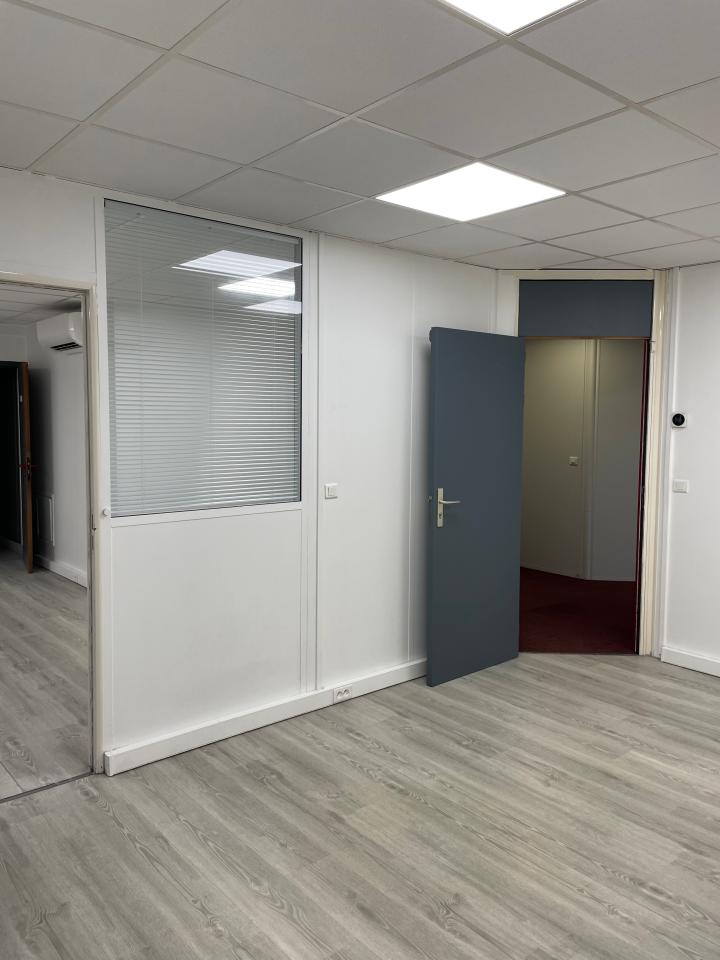 Location bureau Montreuil Seine-Saint-Denis OLBUR2536783 5